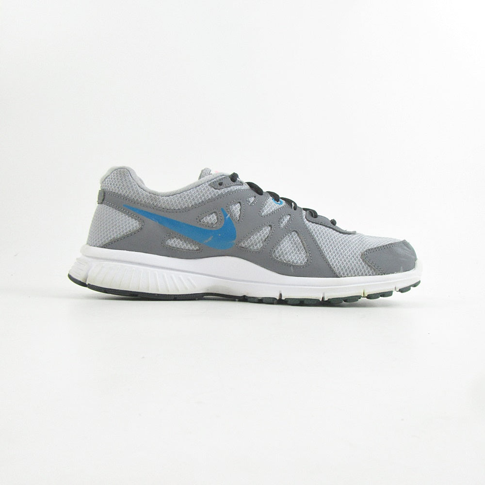 NIKE Revolution 2 - Khazanay