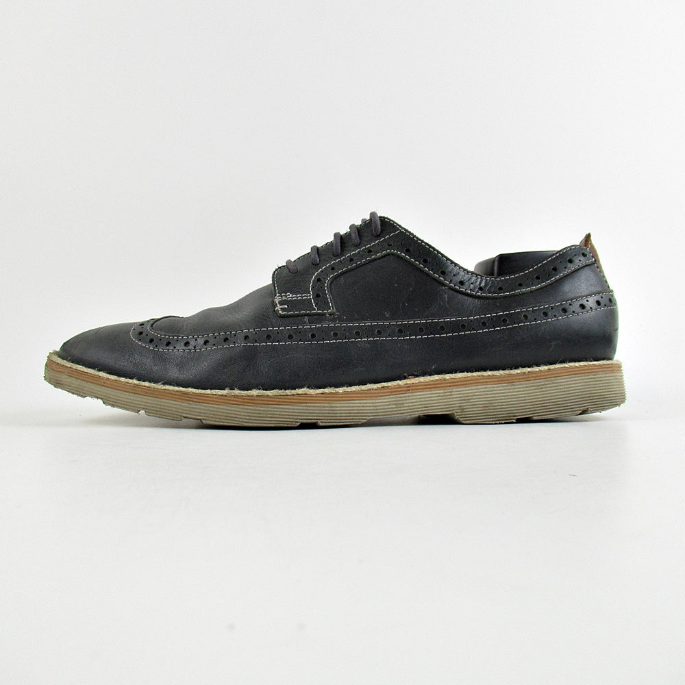 CLARKS England - Khazanay