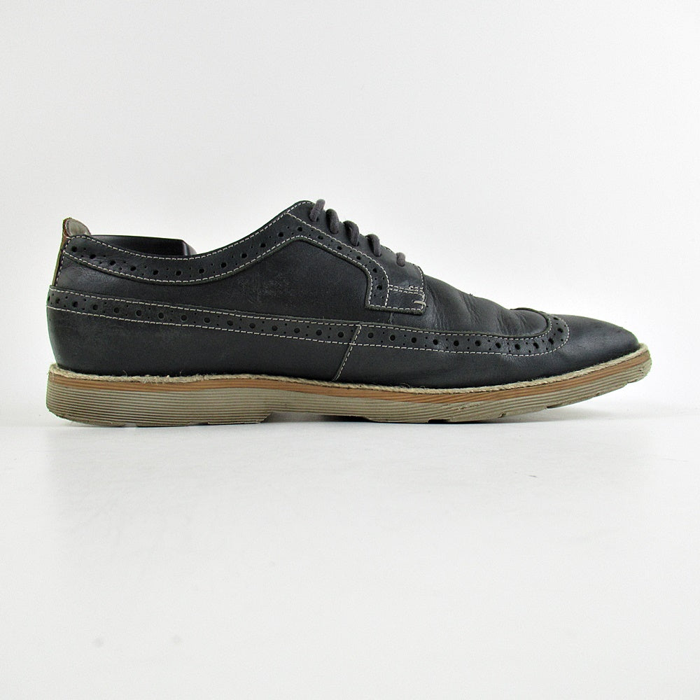 CLARKS England - Khazanay