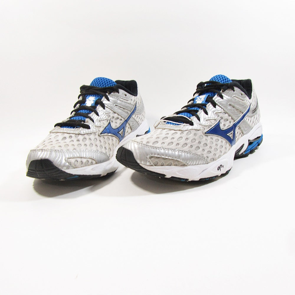 MIZUNO Wave  Maverick - Khazanay