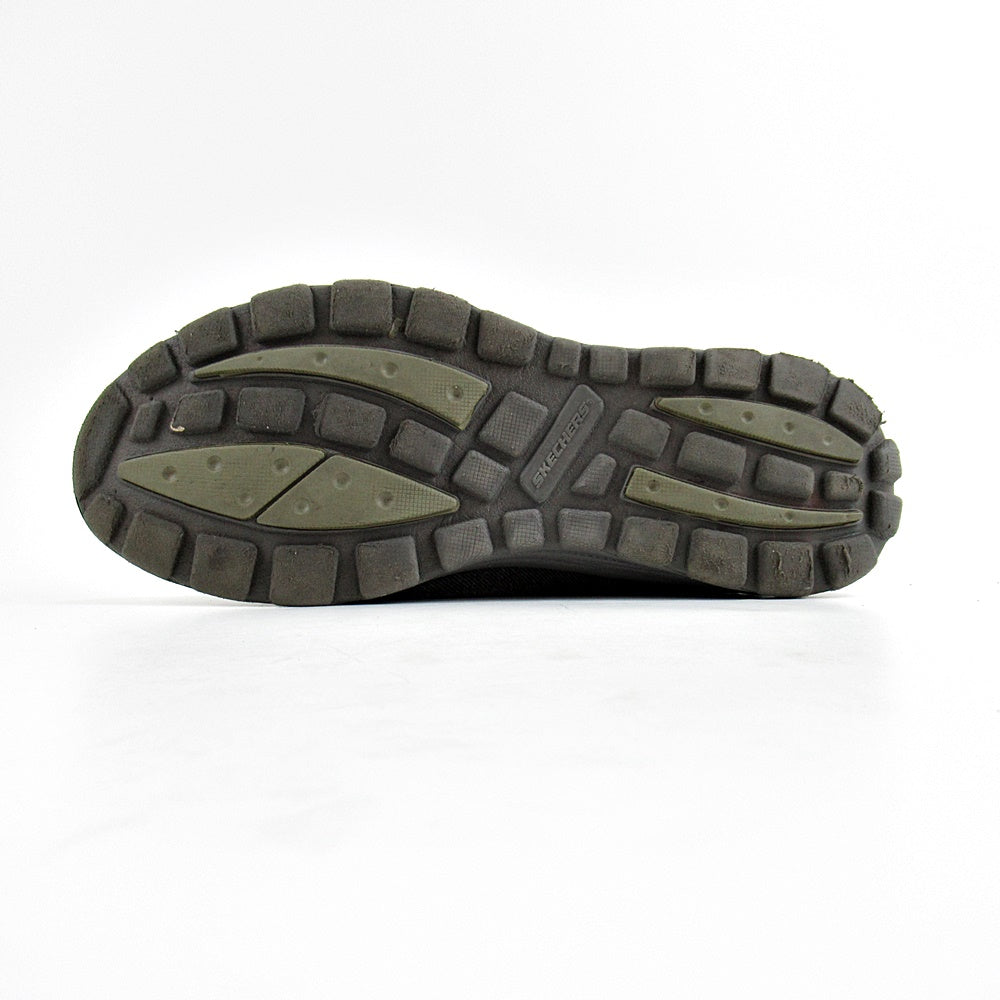 SKECHERS Relaxed Fit Memory Foam - Khazanay