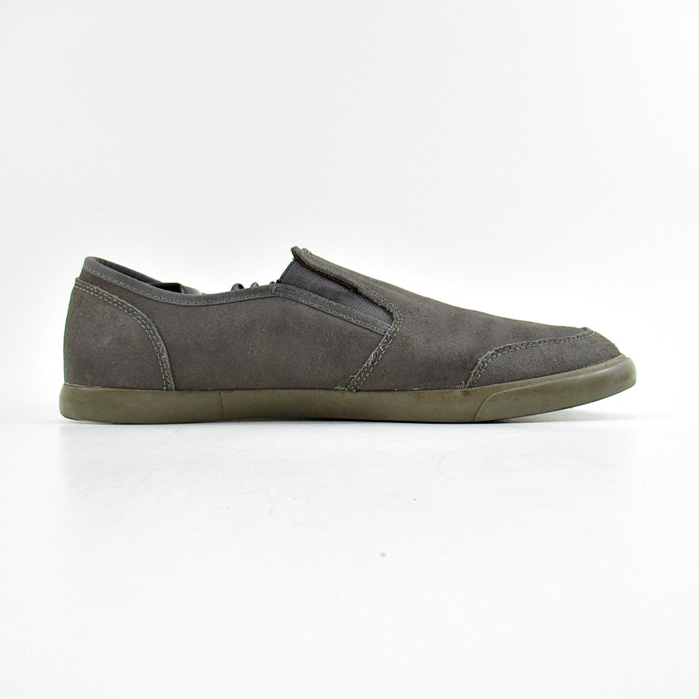 CLARKS Genuine Leather - Khazanay