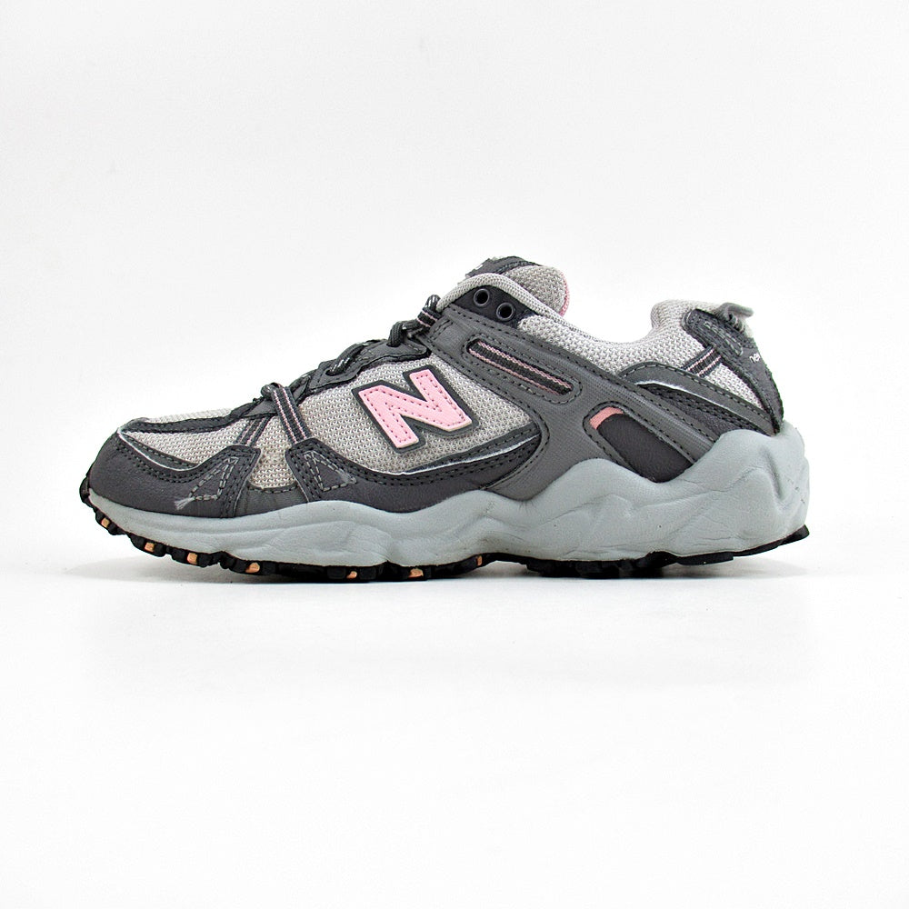 NEW BALANCE 410 - Khazanay