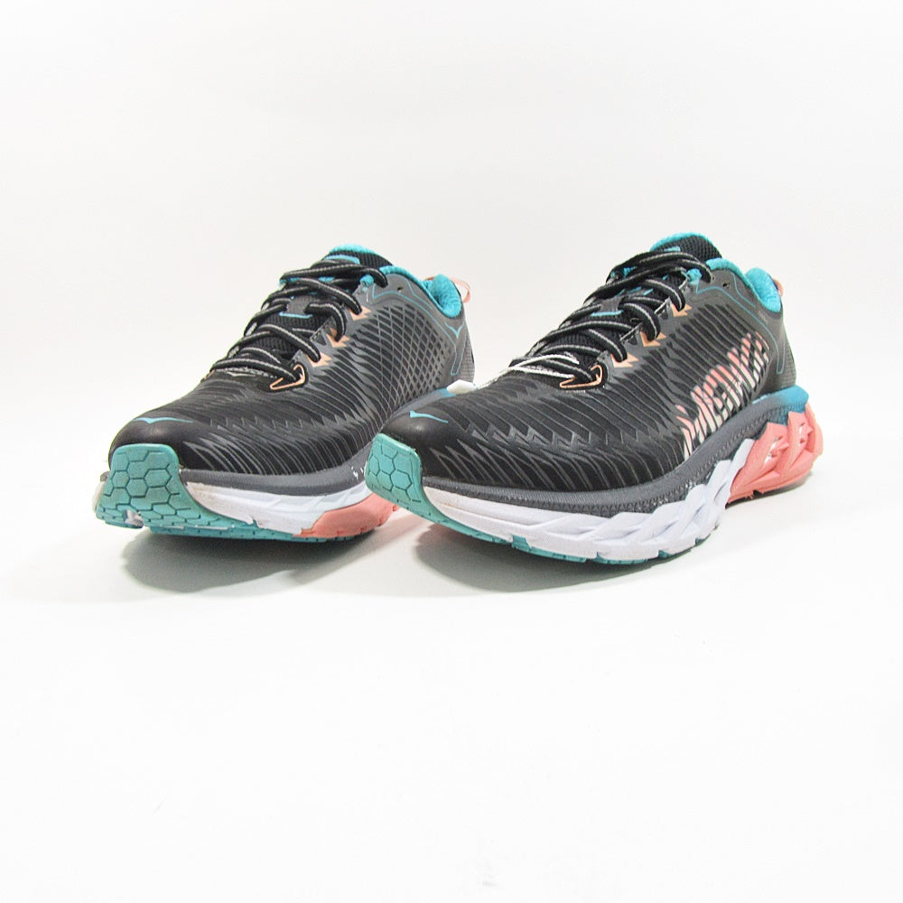 HOKA One One - Khazanay