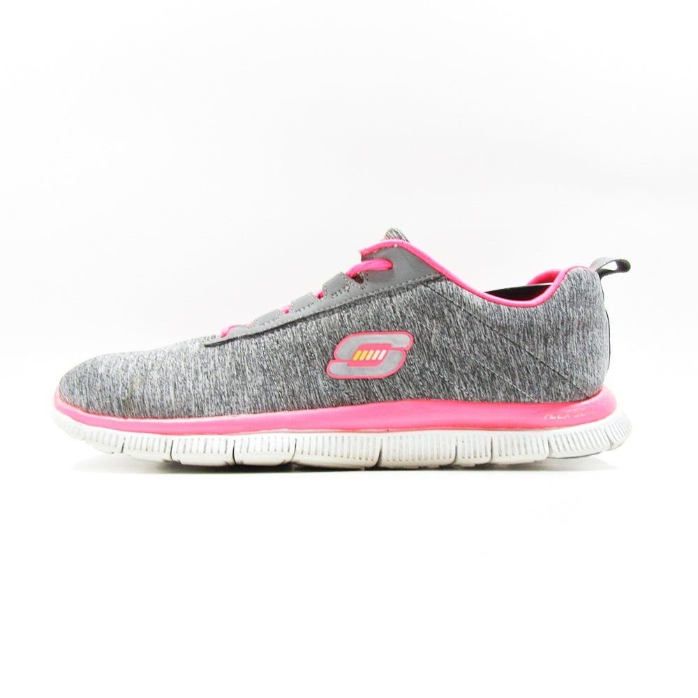 SKECHERS Flex Sole - Khazanay