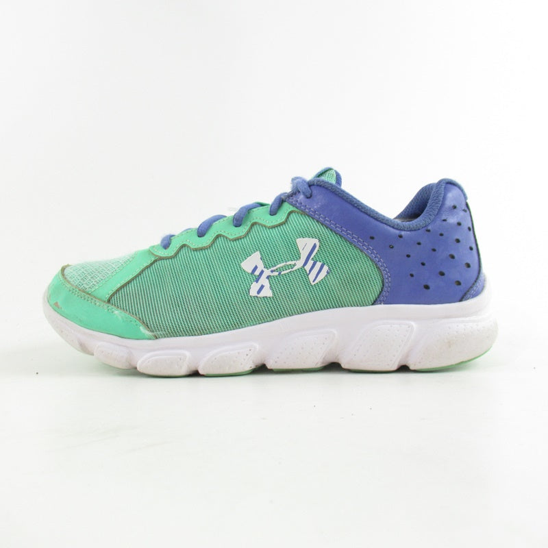 UNDER ARMOUR Assert 6 - Khazanay