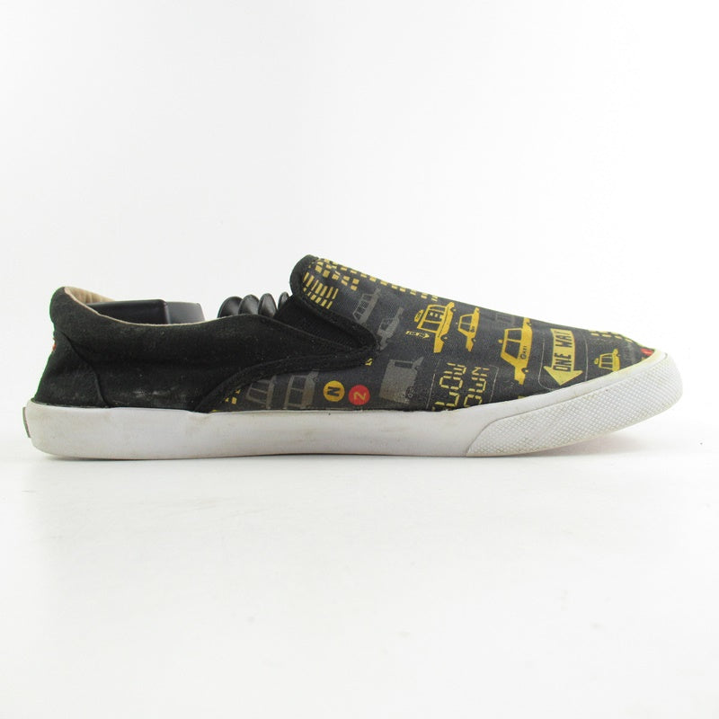 BUCKETFEET - Khazanay