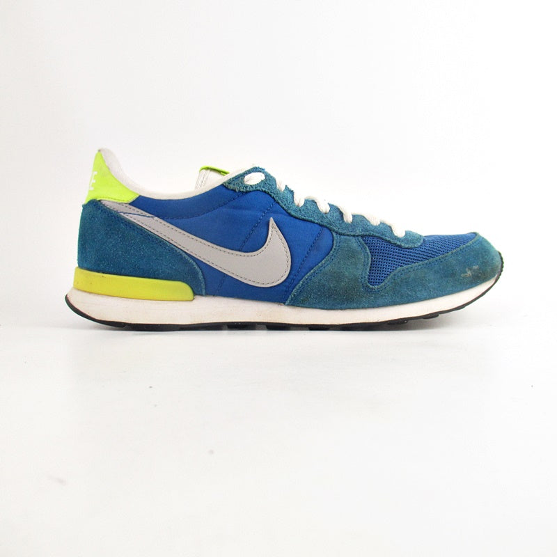 NIKE Internationalist - Khazanay