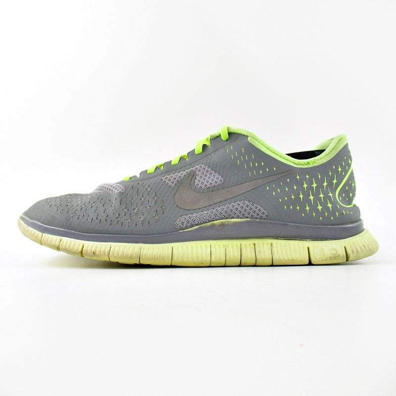 NIKE Free 40 - Khazanay