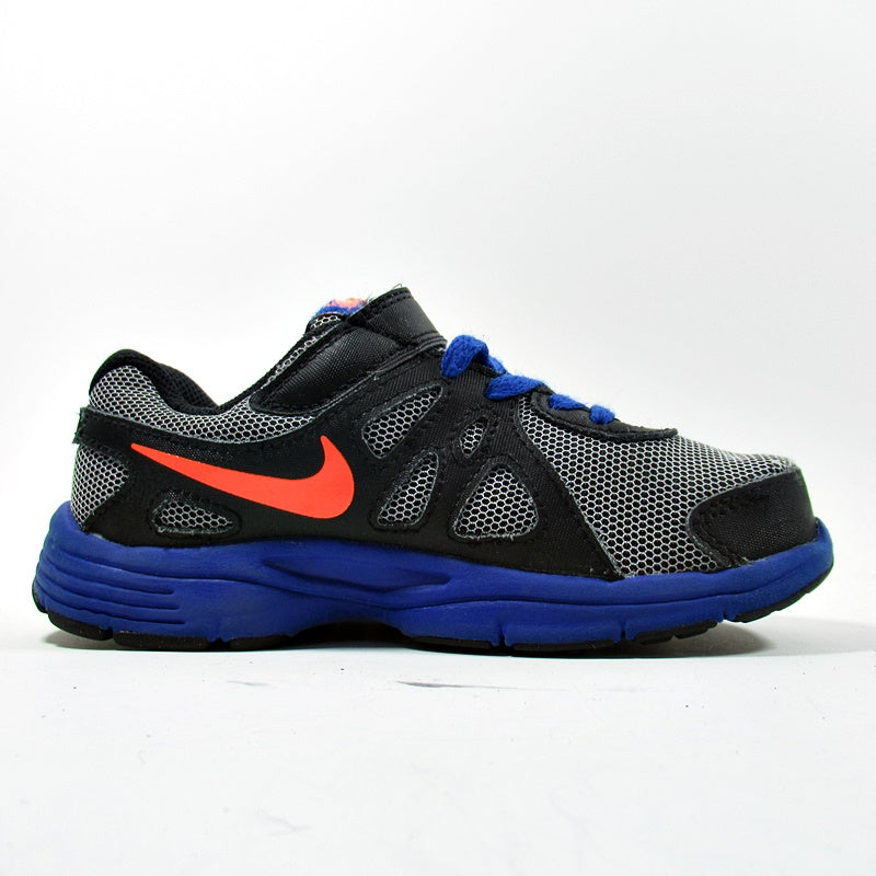 NIKE Revolution 2 - Khazanay