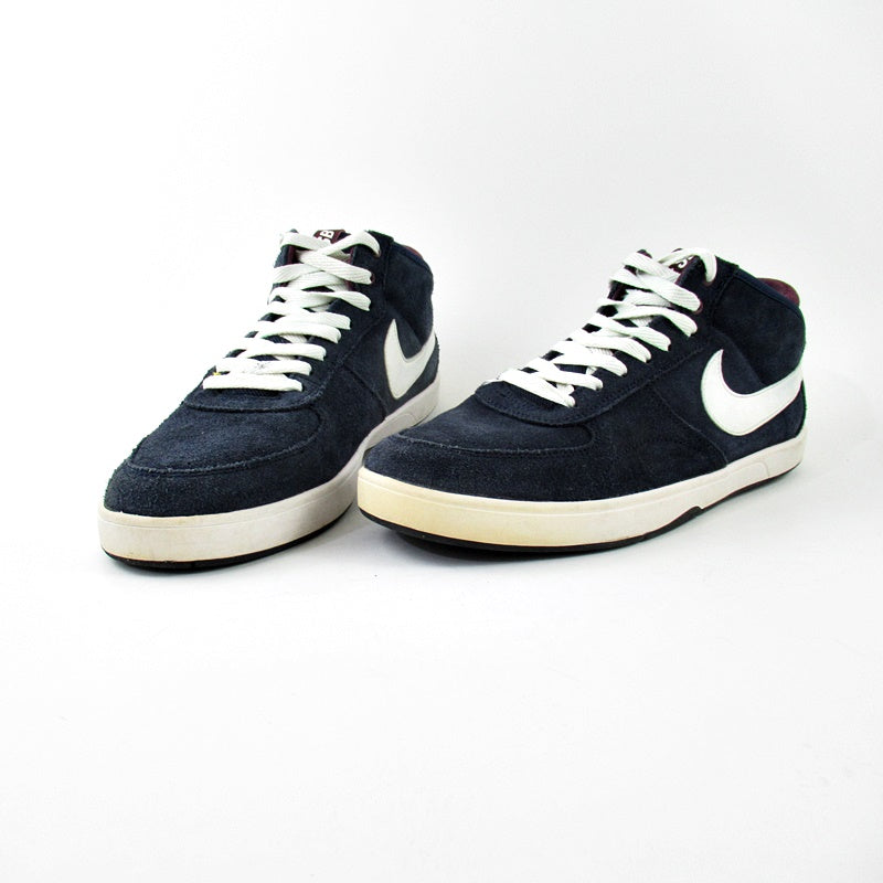 NIKE Sb - Khazanay