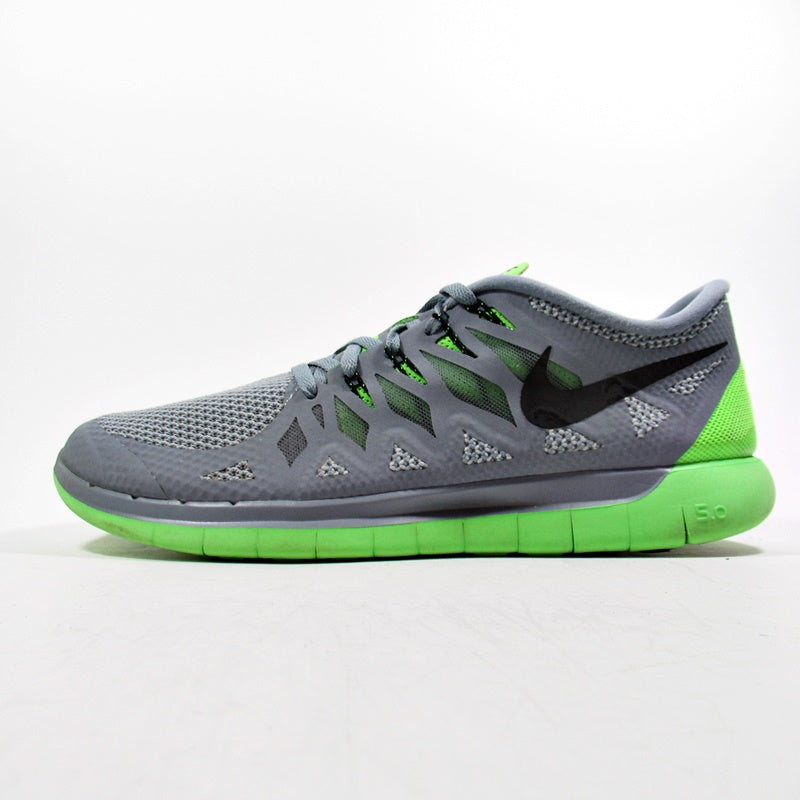 NIKE Free  50 - Khazanay