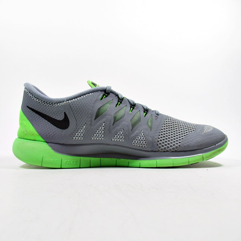 NIKE Free  50 - Khazanay