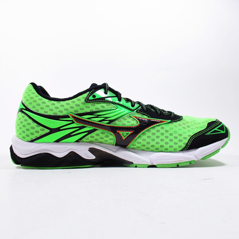 MIZUNO Wave Catalyst - Khazanay