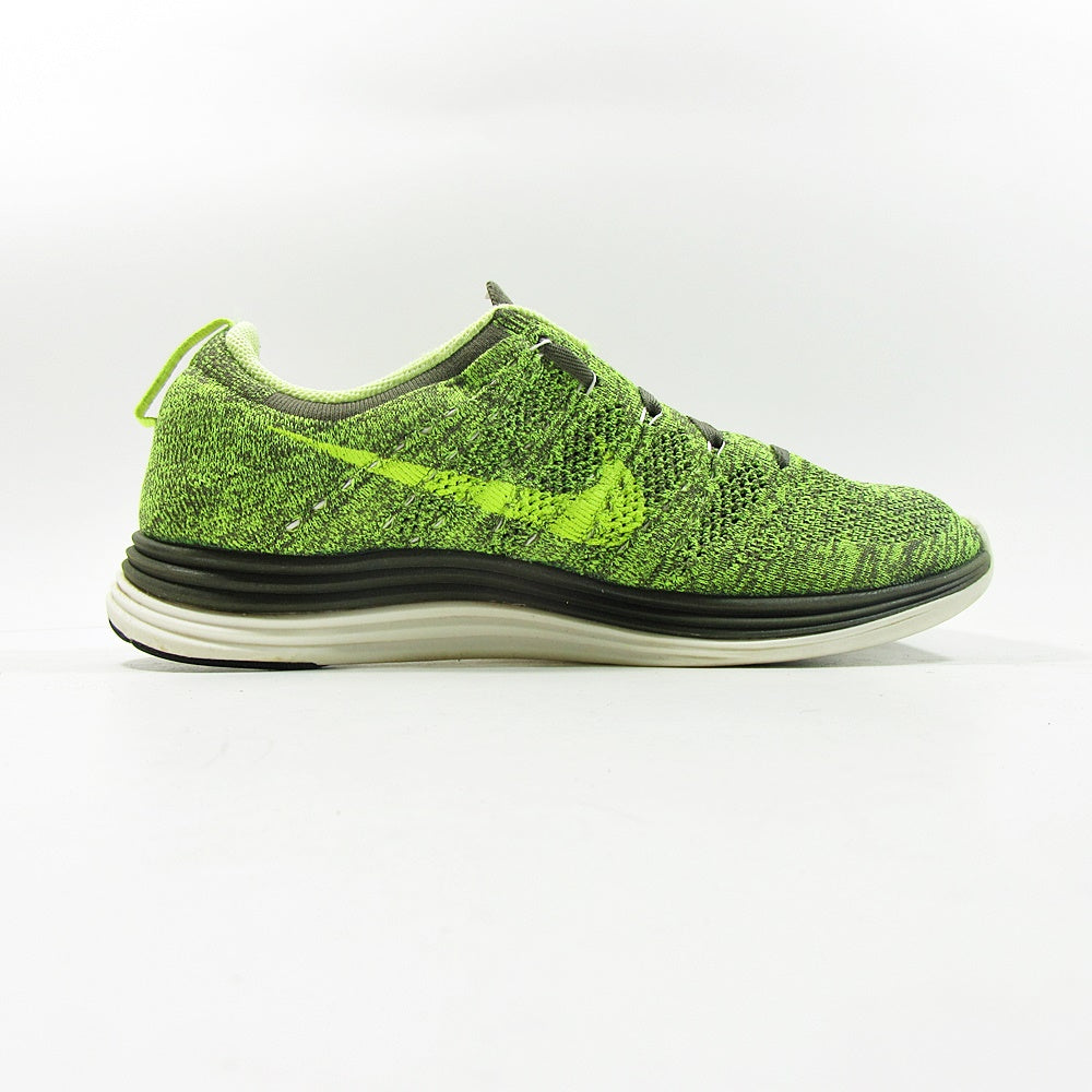 NIKE Flyknit - Khazanay