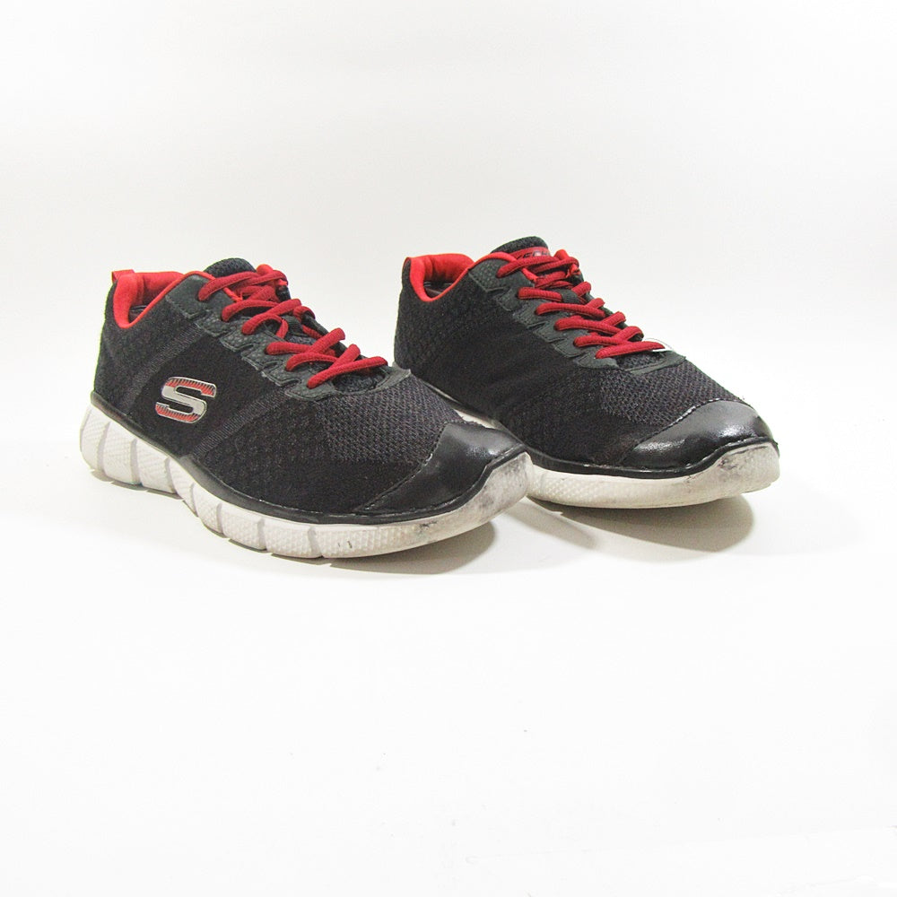 SKECHERS Relaxed Fit - Khazanay