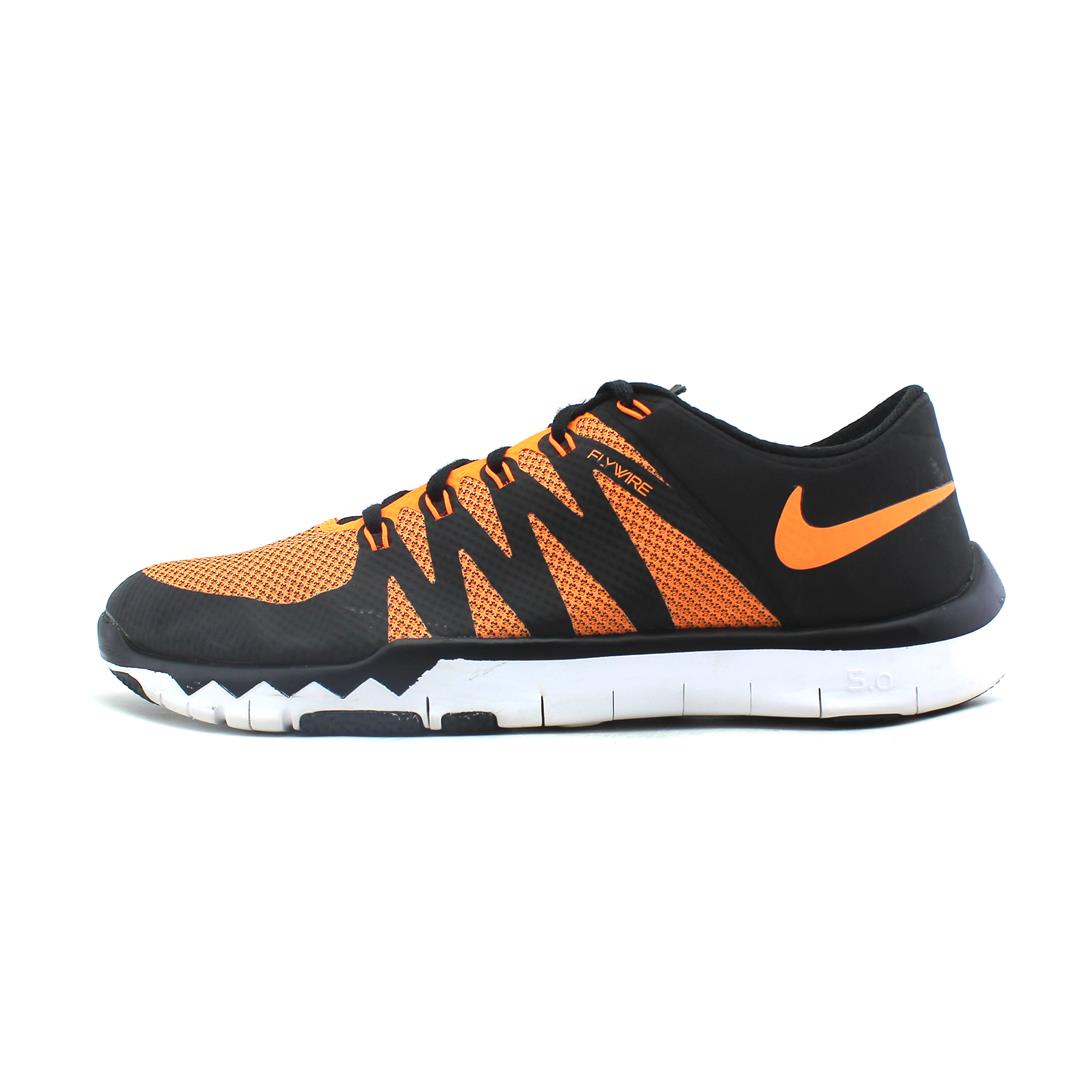 Nike free trainer 2025 5.0 price in pakistan