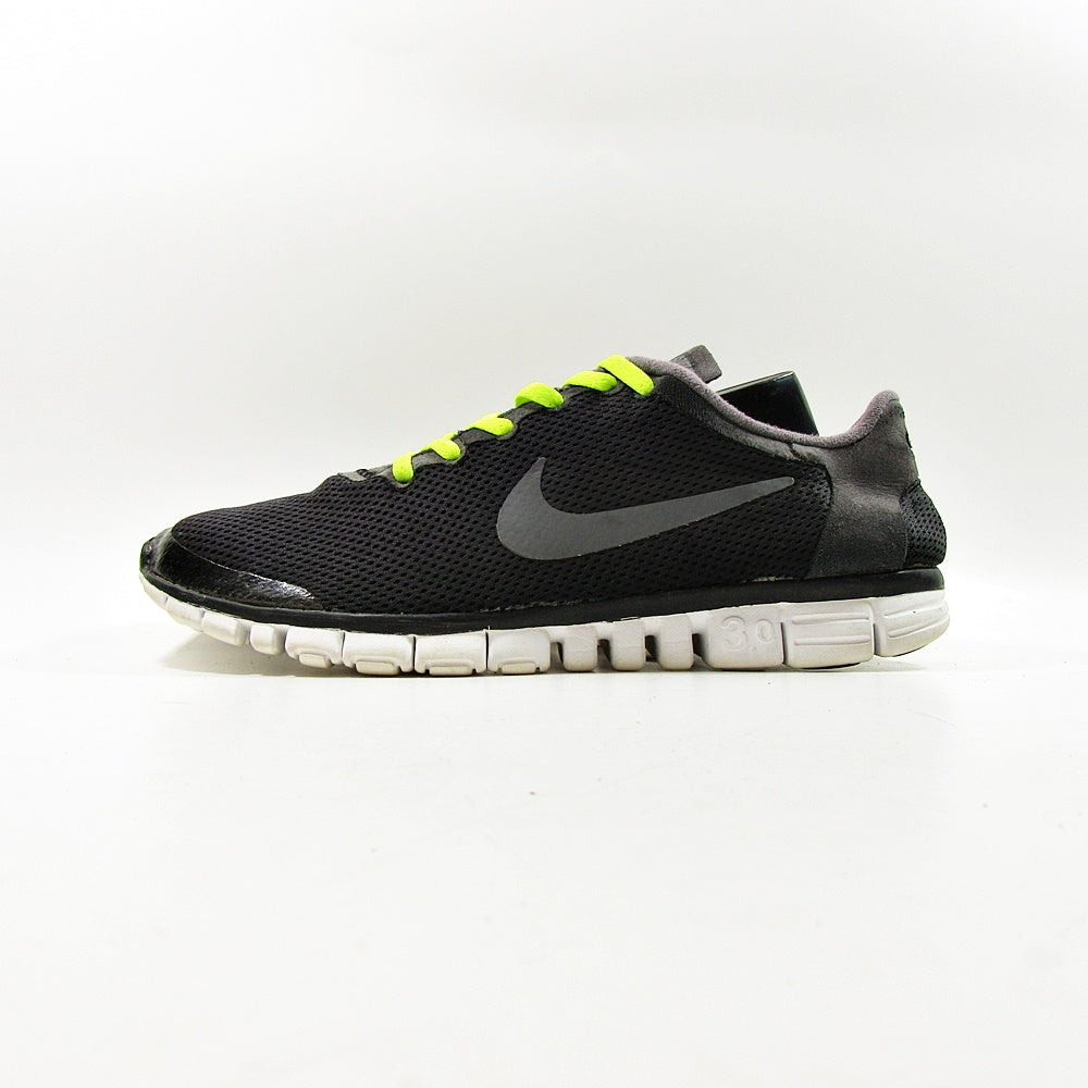 NIKE Free 30 - Khazanay