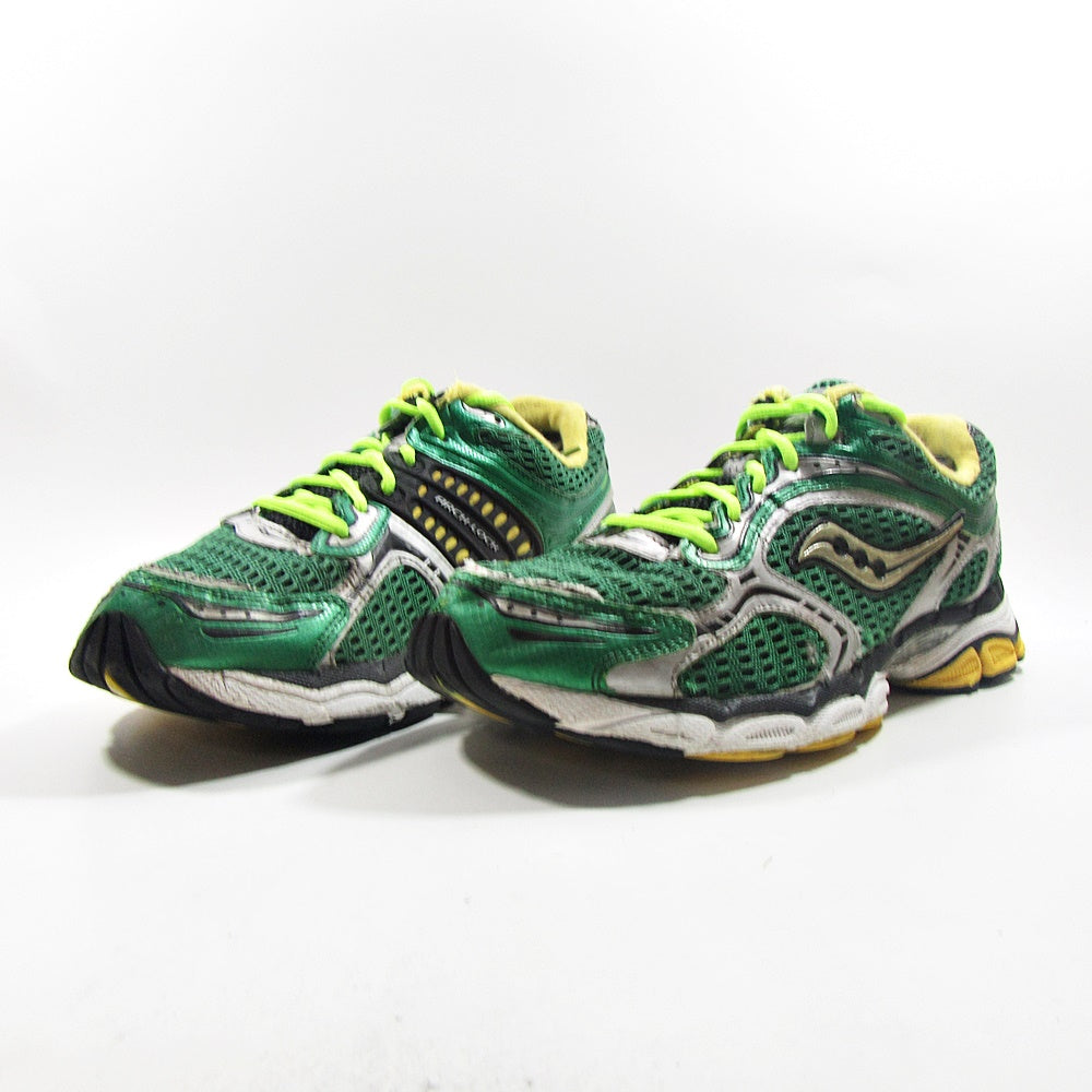 SAUCONY Triumph - Khazanay