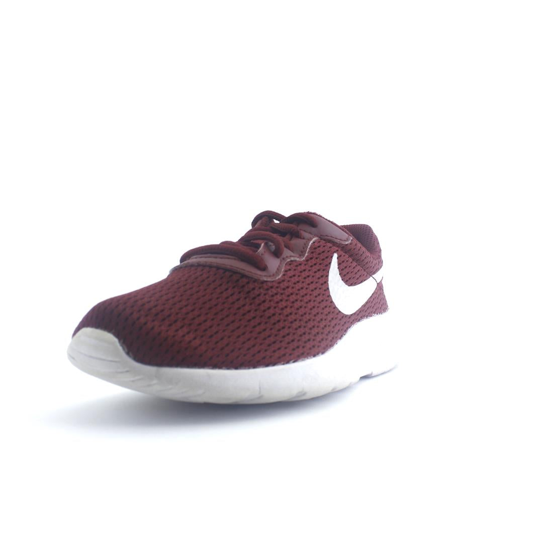 Nike tanjun cheap maroon