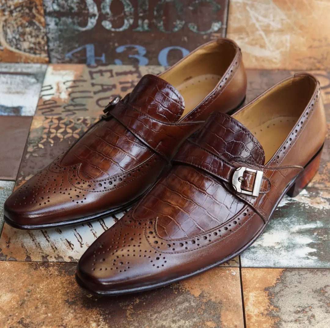 AS 2600 -Brotachi- Adler Shoes Makes Pakistan Best Handmade Leather Shoes.● Upper: 100% Original Aniline Leather ● Sole: 100% Original Cow Leather Sole ● Lining: Anti-bacterial lining with added comfort ● Warranty: 3-Month Repair Warranty