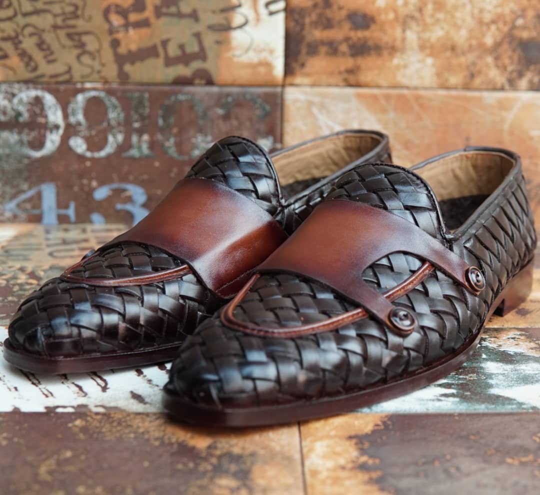 AS-6666 -Battino -Adler Shoes Makes Pakistan Best Handmade Leather Shoes.● Upper: 100% Original Aniline Leather ● Sole: 100% Original Cow Leather Sole ● Lining: Anti-bacterial lining with added comfort ● Warranty: 3-Month Repair Warranty