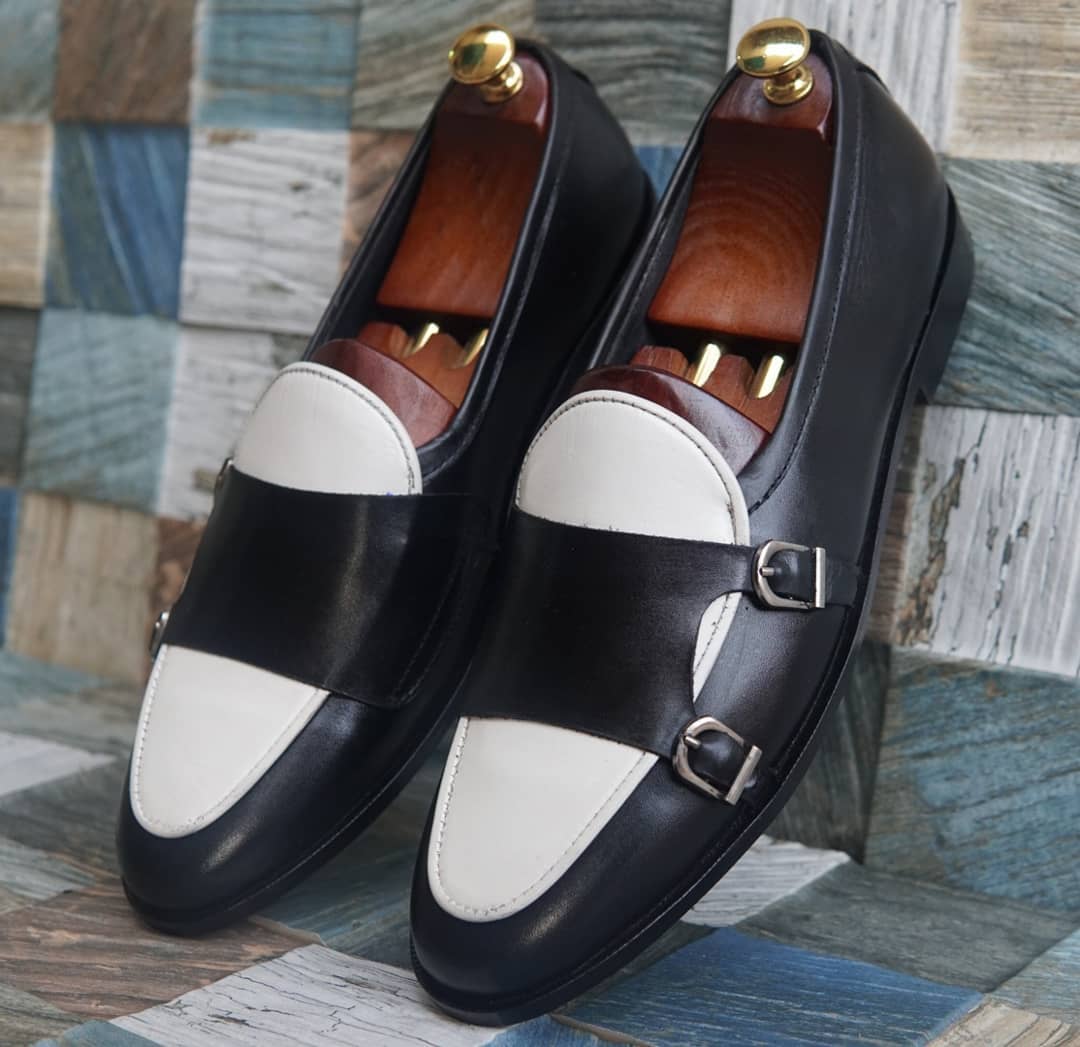 AS-2752 -wb  -Adler Shoes Makes Pakistan Best Handmade Leather Shoes.● Upper: 100% Original Aniline Leather ● Sole: 100% Original Cow Leather Sole ● Lining: Anti-bacterial lining with added comfort ● Warranty: 3-Month Repair Warranty