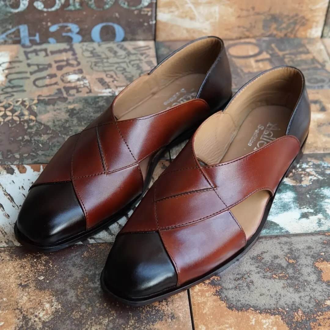 AS 0111 -Adler Shoes Makes Pakistan Best Handmade Leather Shoes.● Upper: 100% Original Aniline Leather ● Sole: 100% Original Cow Leather Sole ● Lining: Anti-bacterial lining with added comfort ● Warranty: 3-Month Repair Warranty