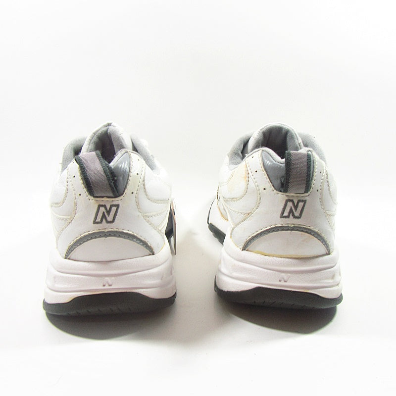 NEW BALANCE . - Khazanay