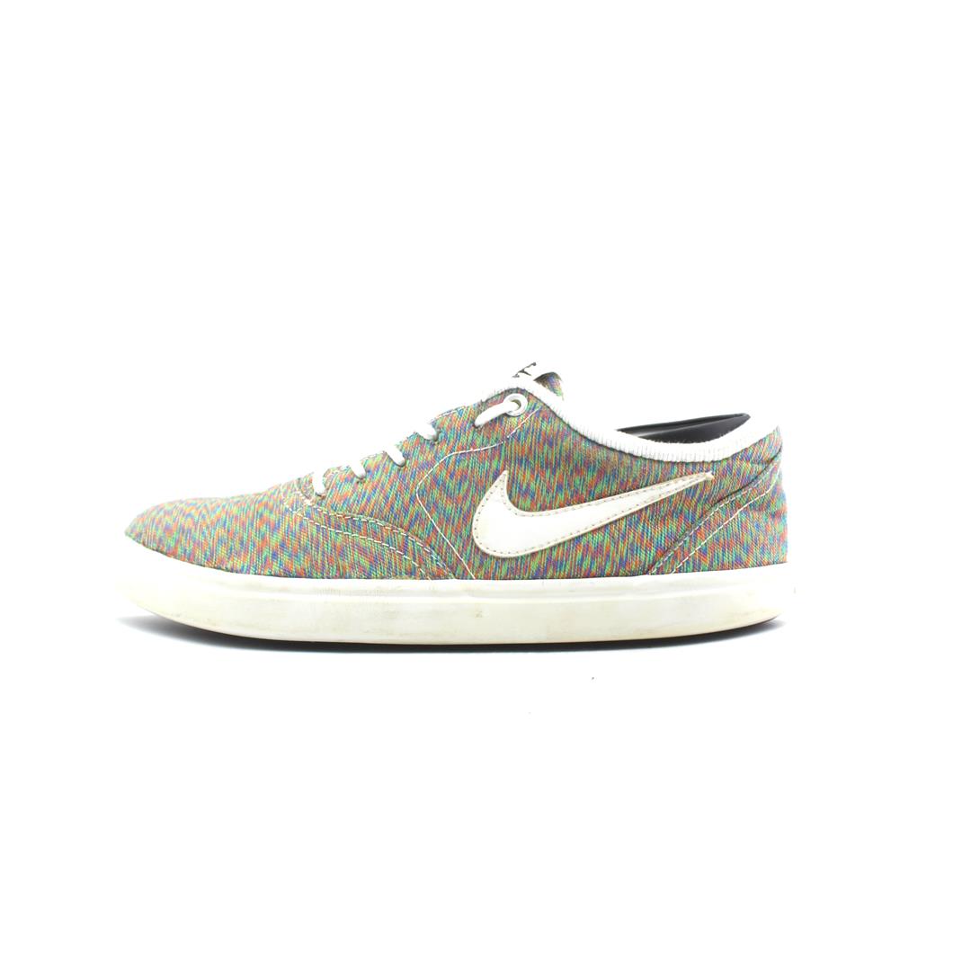 Buy NIKE Shoes Online In Pakistan Khazanay.Pk