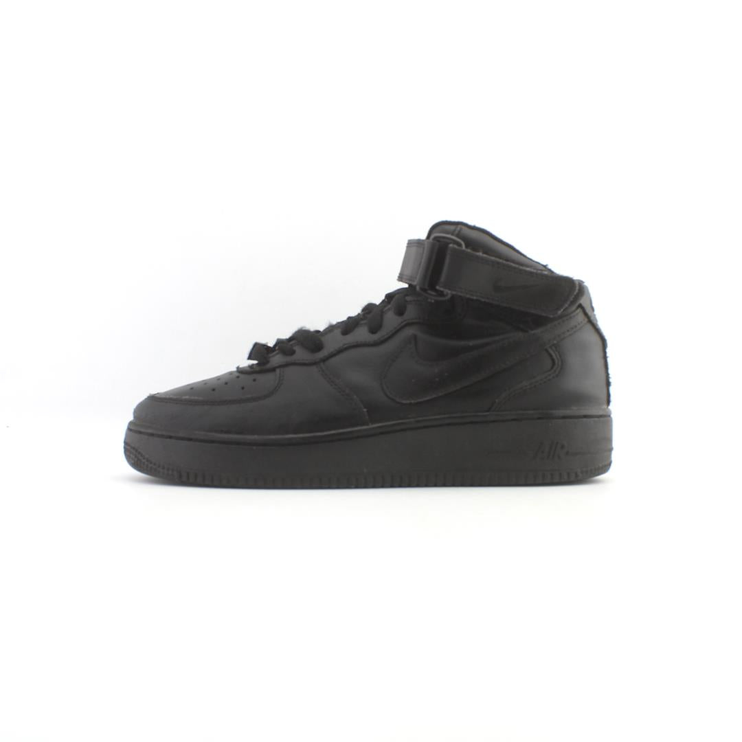 NIKE Air Force 1 for kids online at SNIPES