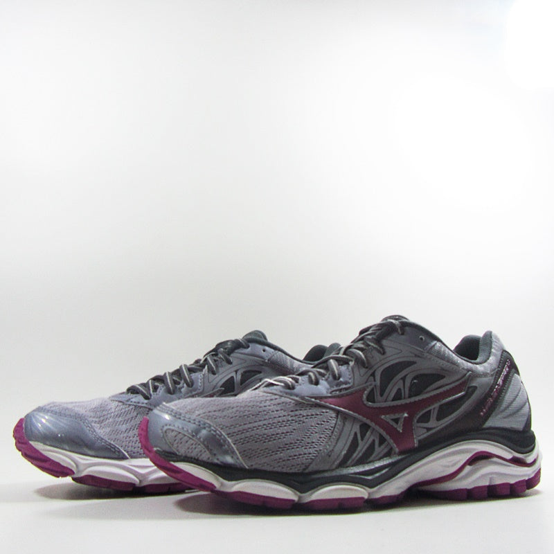 MIZUNO Wave Inspire 14 - Khazanay