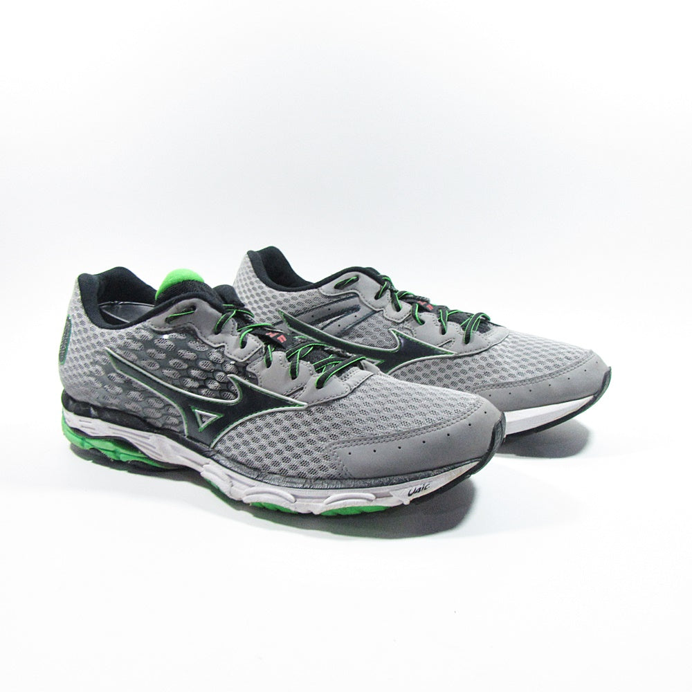 MIZUNO Wave Rider - Khazanay