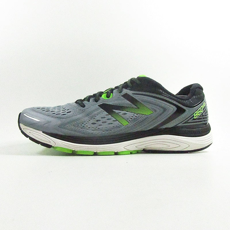 NEW BALANCE 860V8 - Khazanay