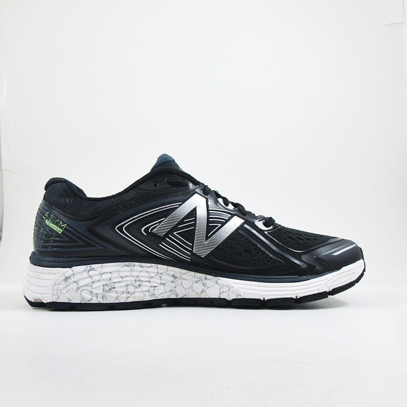 NEW BALANCE Truf Use - Khazanay