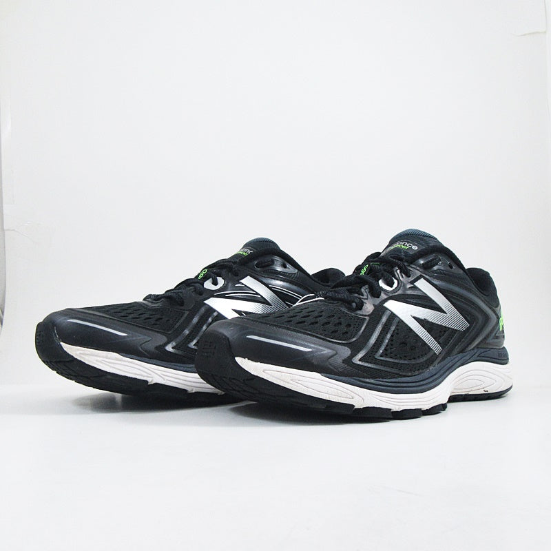 NEW BALANCE Truf Use - Khazanay