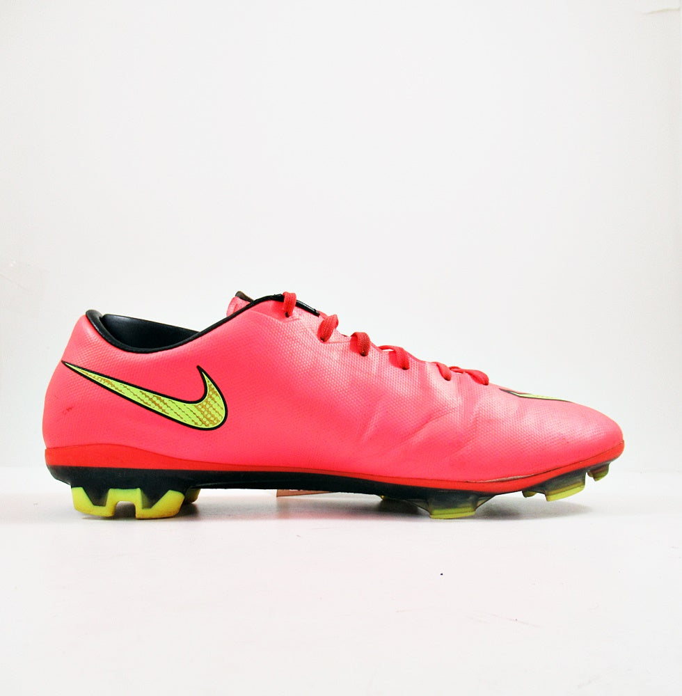 NIKE Mercurial - Khazanay