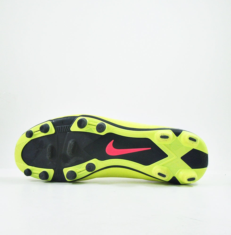 NIKE Mercurial - Khazanay