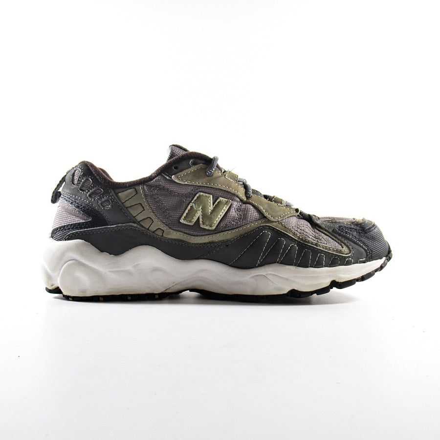 NEW BALANCE 470 - Khazanay