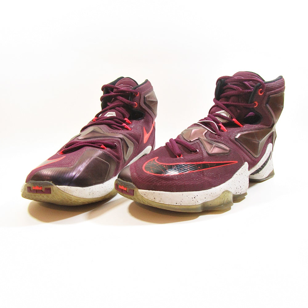 NIKE Lebron James - Khazanay