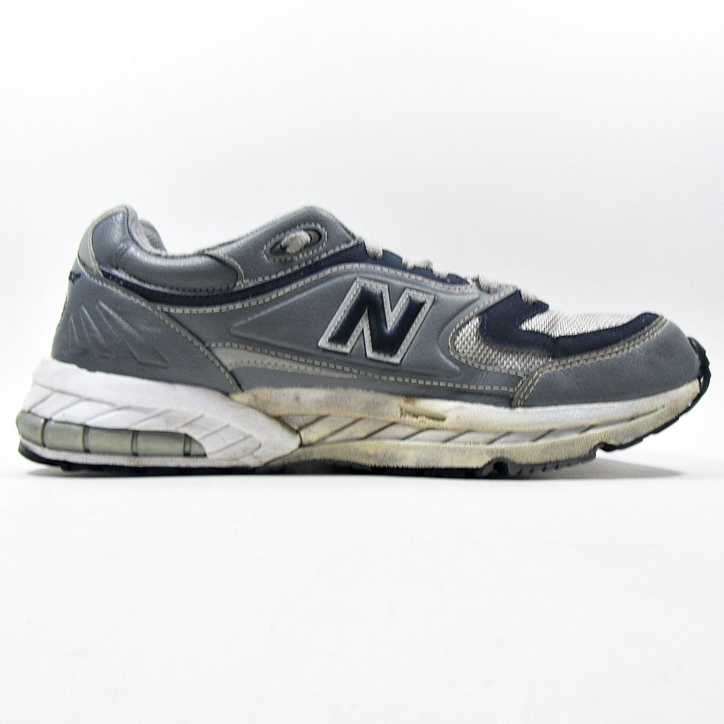 NEW BALANCE 2000 - Khazanay