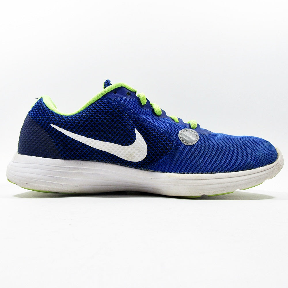 NIKE Revolution 3 - Khazanay