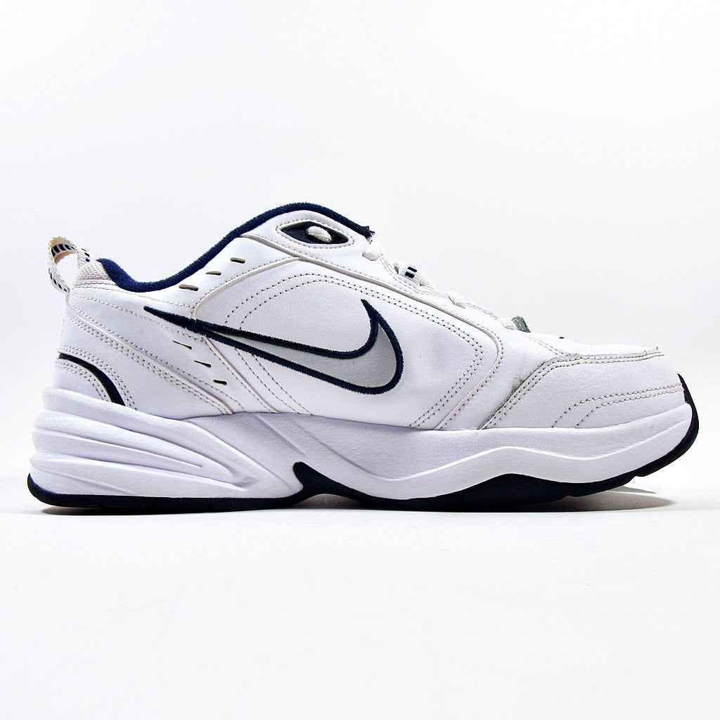 NIKE Air Monarch - Khazanay