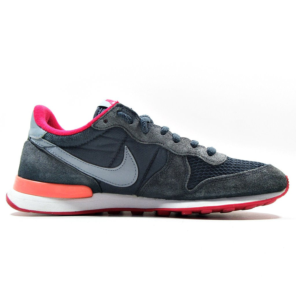 NIKE Internationalist - Khazanay