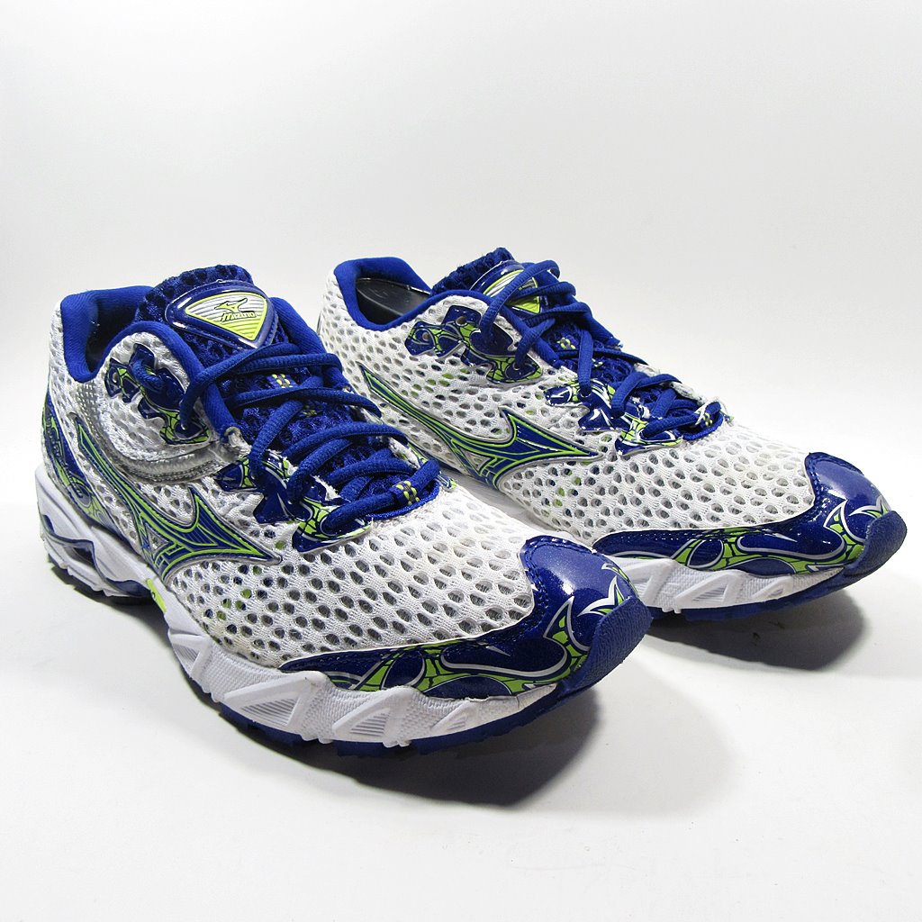 MIZUNO Wave Precision 11 - Khazanay