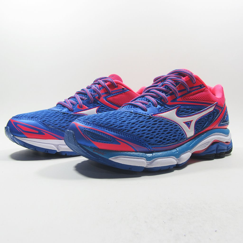 MIZUNO Wave Inspiration - Khazanay