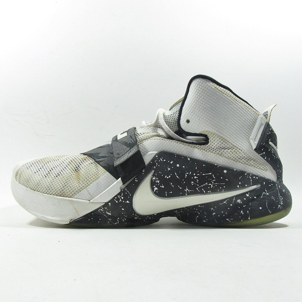 NIKE Lebron James - Khazanay