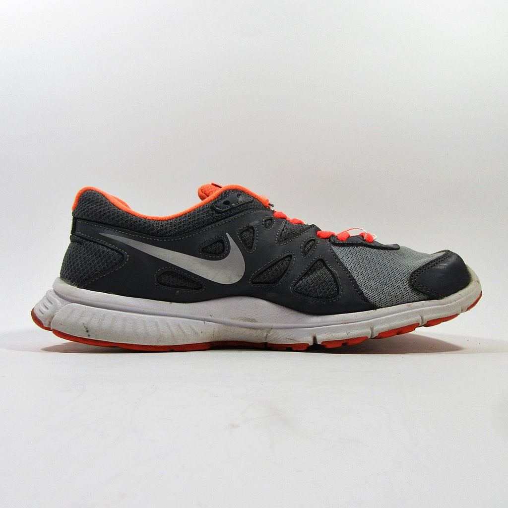 NIKE Revolution 2 - Khazanay