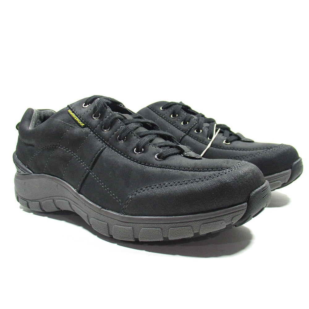 CLARKS Waterproof - Khazanay