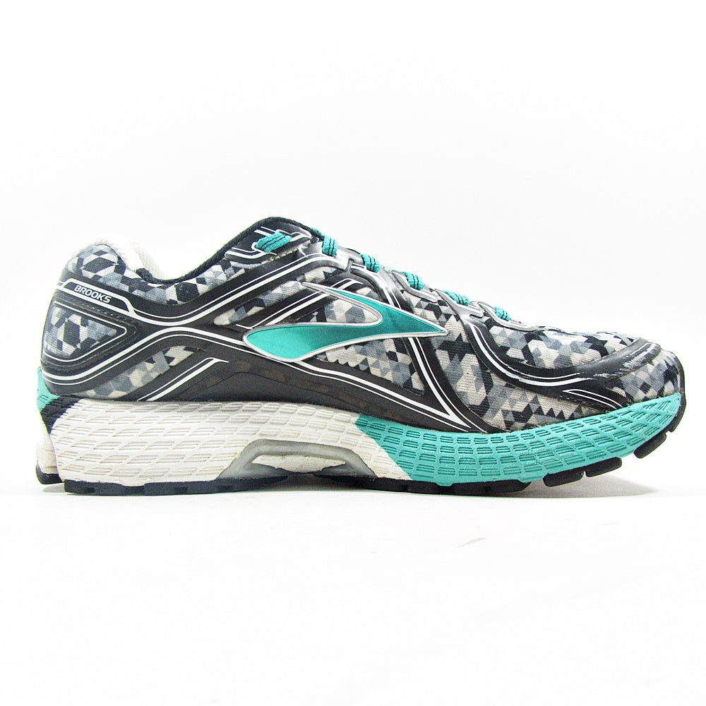 BROOKS Gts-15 - Khazanay